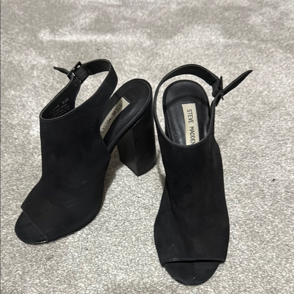 Steve Madden Black Ankle Booties with Block Heel